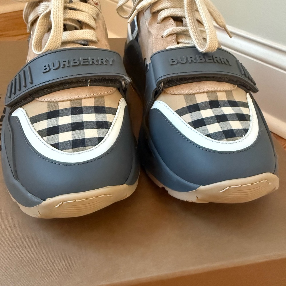 Burberry Men’s Ramsey Vintage Check Low Top Sneakers •Size 42• - Picture 3 of 11